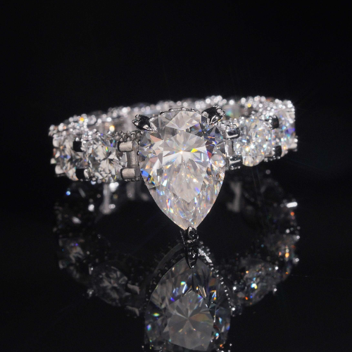 5ct Pear Cut Moissanite Wedding Ring