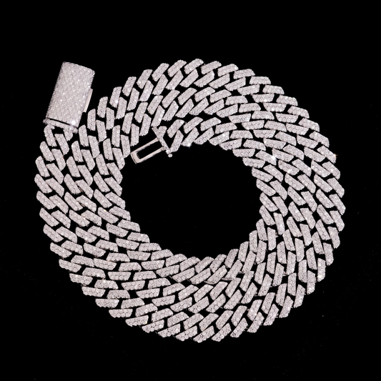 FROST LINE moissanite Cuban link chain in silver on black velvet